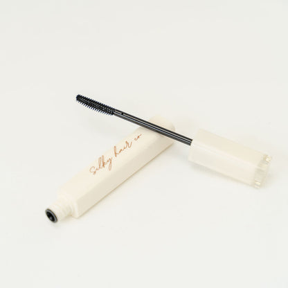 Silky Slick Stick- Anti frizz flyaway hair tamer